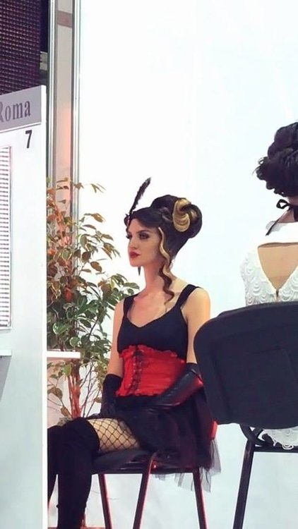 Димитровградчанка спечели първо място във фестивал за прически