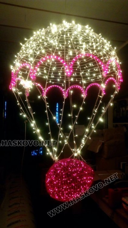 Яйце с парашут