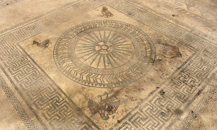 Мистериозни мозайки разкриват съществуването на отдавна изгубен римски град