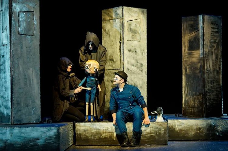 Драматизация по Джани Родари гостува на димитровградска сцена