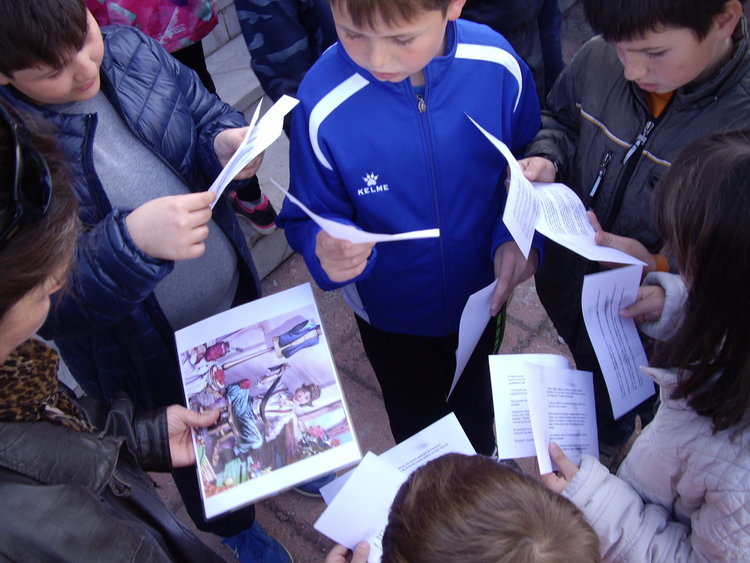 Добрата фея пребори Злата вещица в забавен празник за малките читатели в Чепеларе