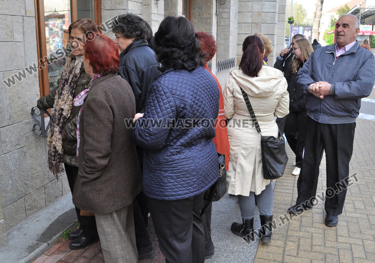 Плащат на членовете на СИК за изборите