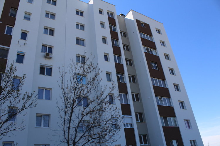 Още един блок готов със санирането, сметките наполовина