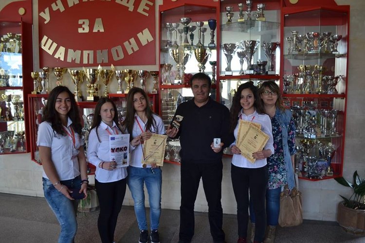 Национална награда по журналистика за славейковци