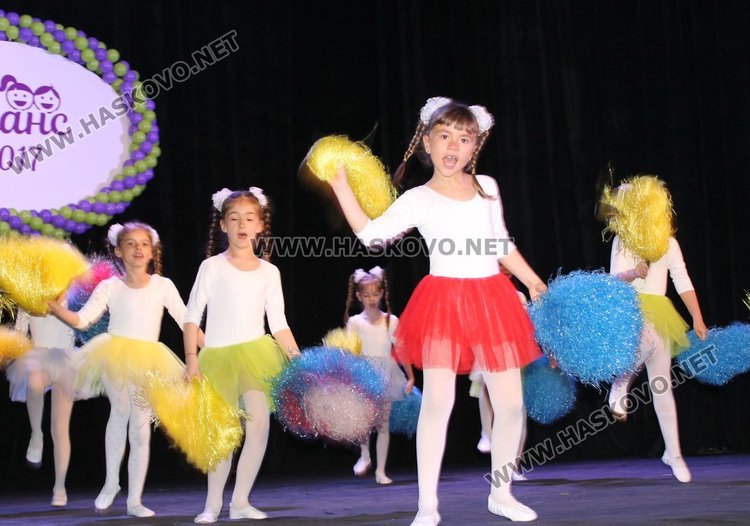 Детските градини в Димитровград дадоха старт на общинския конкурс "Шанс"