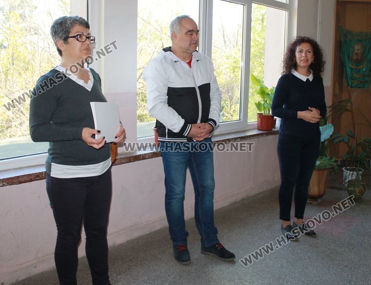 Поредни успехи за каравеловци в национално състезание по история