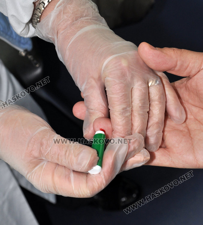 Обучават мед.сестрите от общинските учебни заведения за разпознаване на диабета при децата