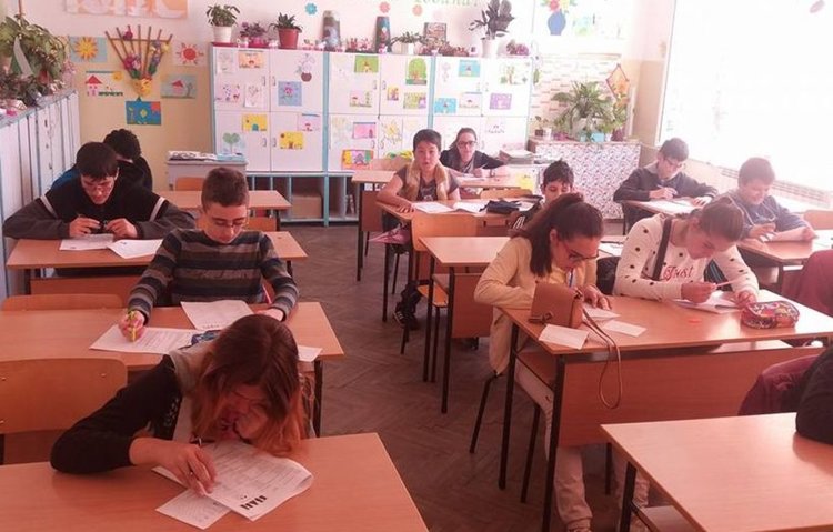 Отличиха алековци, победители в "Лингвистично кенгуру"