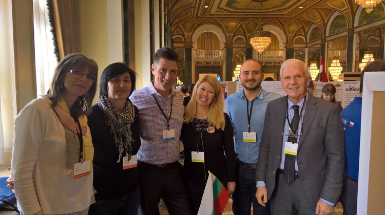 Таня Сребрева  за Майкрсофт, номинацията и Ниагарския водопад