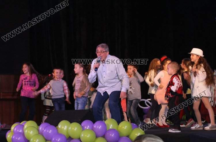 153 награди раздадоха в общинския конкурс "Шанс" в Димитровград