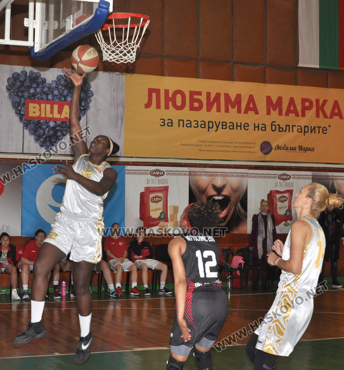 Баскетболистките на Хасково удариха Нефтохимик в първия полуфинал в зала „Дружба“