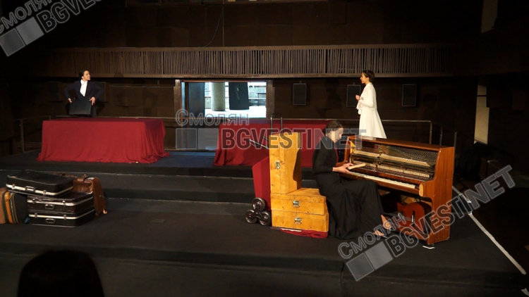 Заповядайте на премиера! "Три сестри" на Чехов на сцената на Родопския драматичен театър