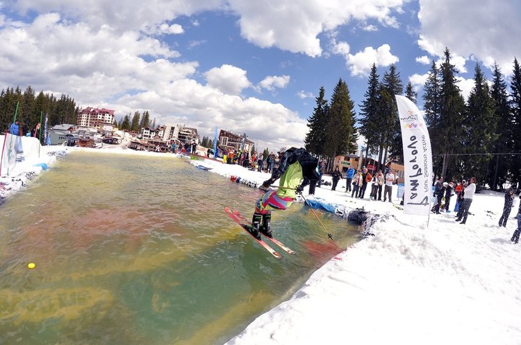 Пампорово закрива сезона с водно снежно парти на пистите