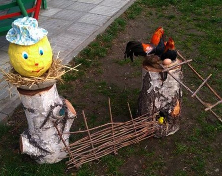 С красива украса преди Великден грейна двора на градина "Роза"