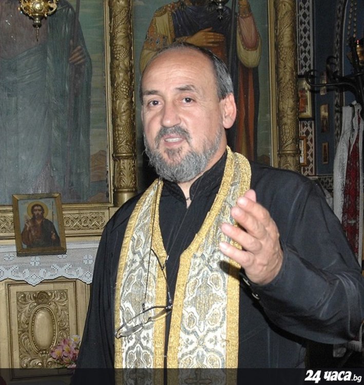 Първомай празнува Великден!