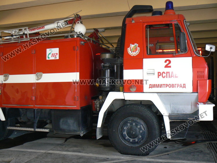 Горя къща в димитровградския квартал "Марийно" 