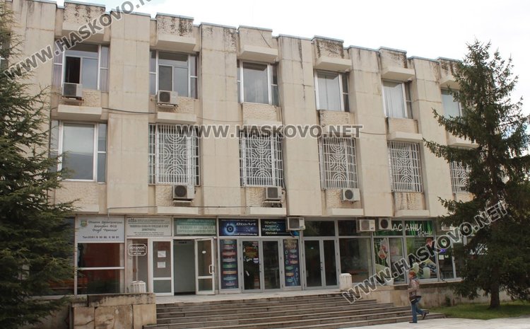 Свободни места за работа в морските курорти обяви Бюрото по труда в Димитровград