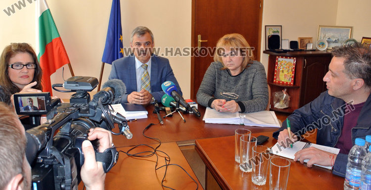 РЗИ: В повечето квартали на Хасково уранът във водата е в норма