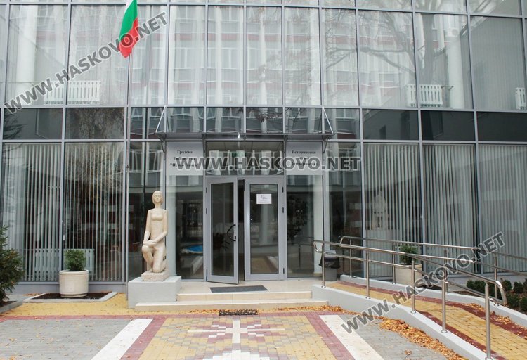 Библиотеката в Димитровград организира творческа среща с руска писателка