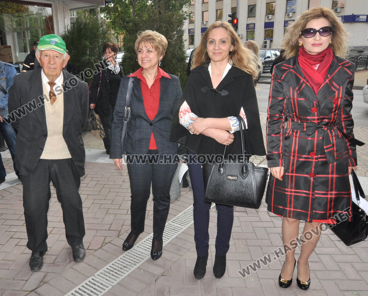 Лауреатът за поезия от 2002-а Иван Христов запали огъня на „Южна пролет“