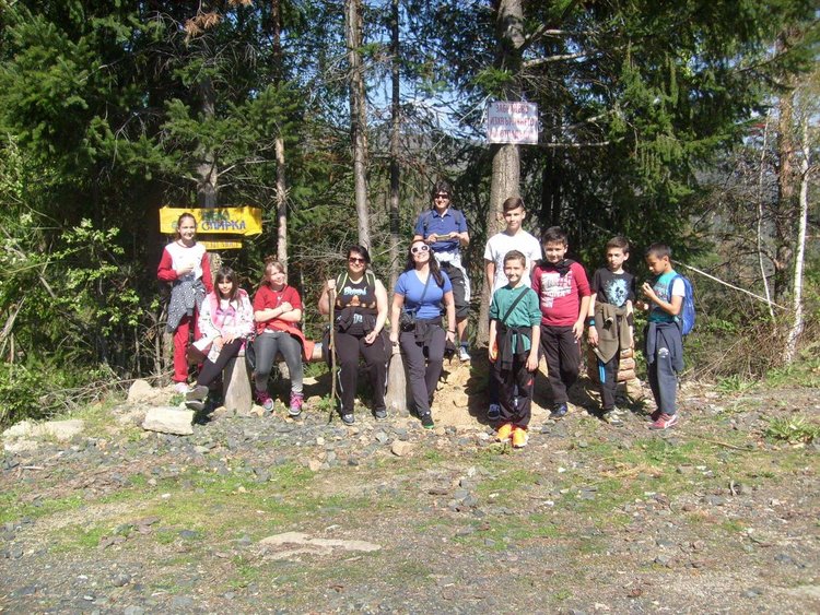 Ученици от Ардино на поход за здравословен живот 
