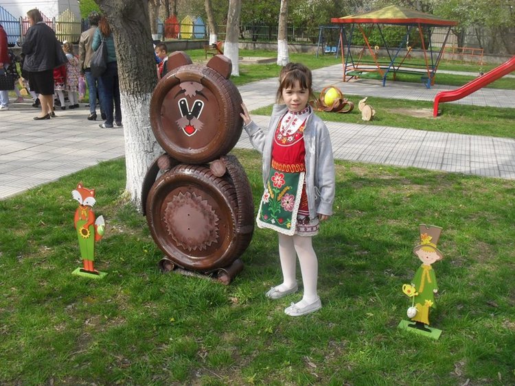 Дворът на градина "Роза" бе украсен и за Великден