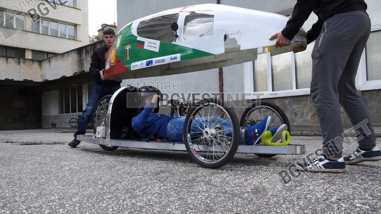 Ученически отбор от Чепеларе мери сили с най-големите европейски университети