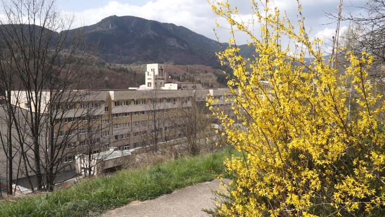 Облачно и дъждовно, по високите части на планината дъждът преминава в сняг