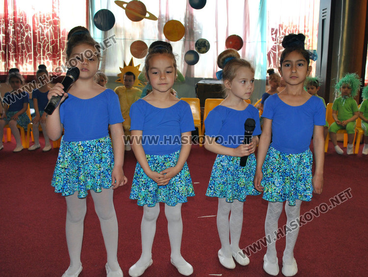 Деца от „Слънце“ направиха екоспектакъл за Деня на Земяната