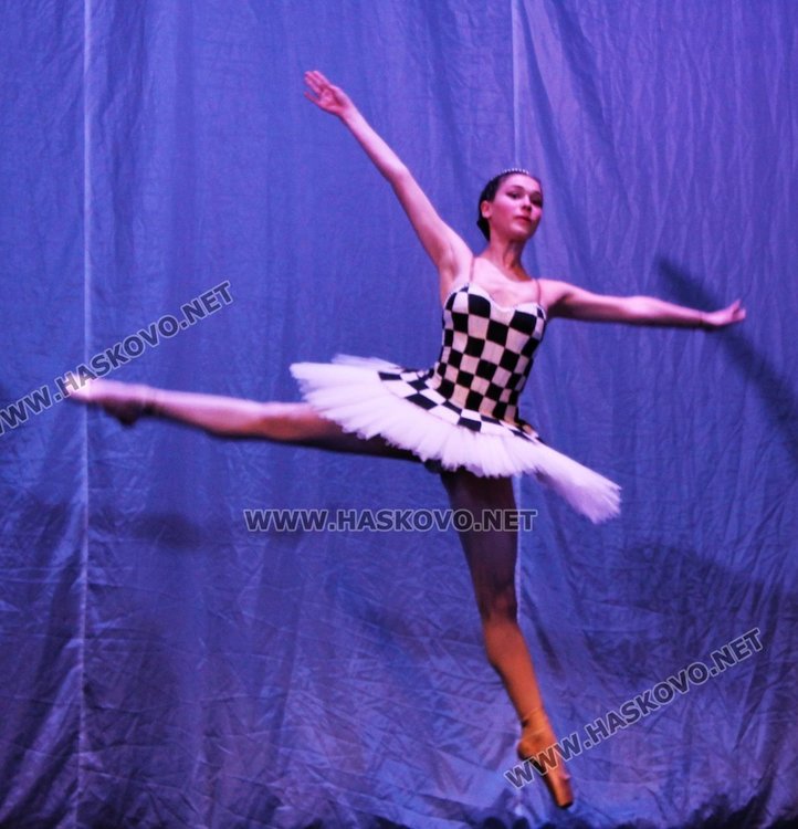 "Галаксико" се завърна като Общински център за танцово изкуство