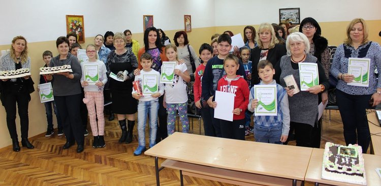 Над седем тона хартия събраха в ОУ "Ал.Константинов" в акция, организирана от училищното настоятелство