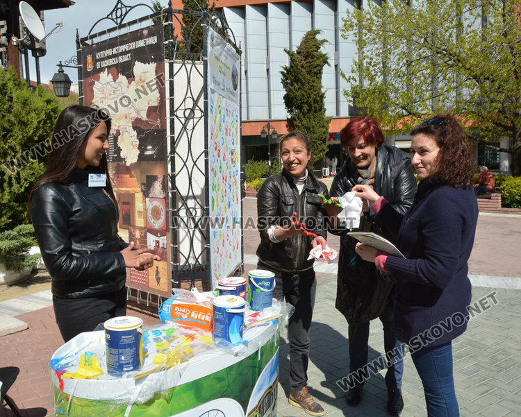 Десетки обещаха с отпечатъците си да пазят Земята чиста