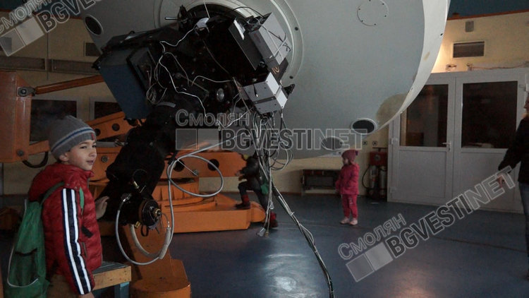 "Марсианци" превзеха Обсерваторията на връх Рожен