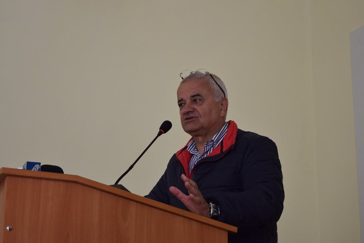 Ръководителят