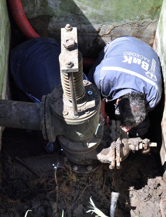 Авария в главен водопровод оставя три квартала в Хасково без вода