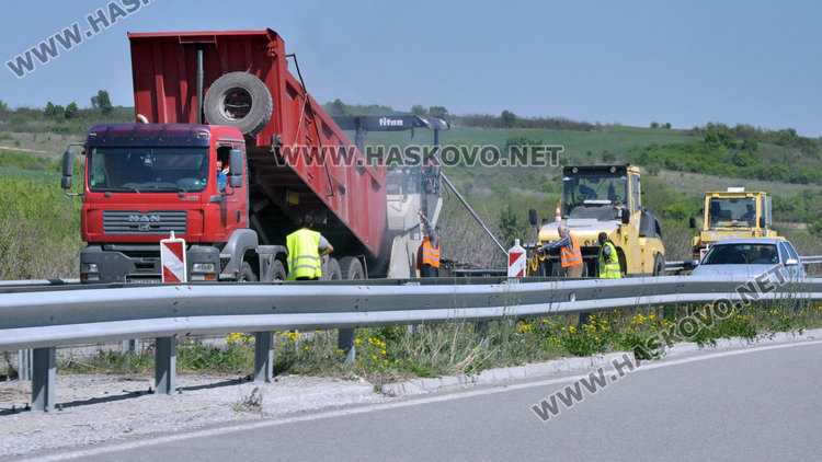 Кърпят пътя Хасково – Димитровград, ремонтират към Стара Загора и Пловдив