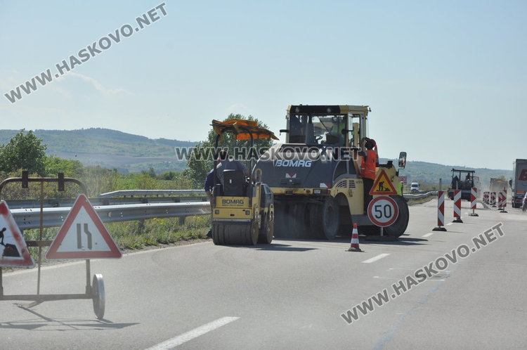 Кърпят пътя Хасково – Димитровград, ремонтират към Стара Загора и Пловдив
