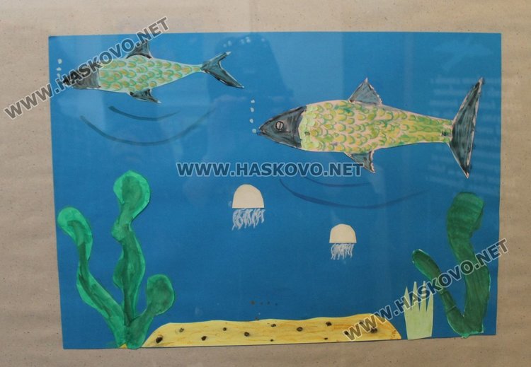 Малки художници от СУ "Любен Каравелов" откриха своя първа изложба