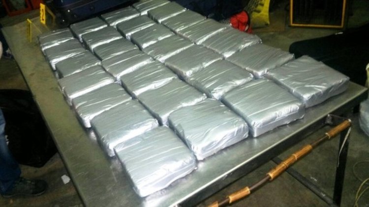 Спипаха близо 200 кила хероин в камион на границата