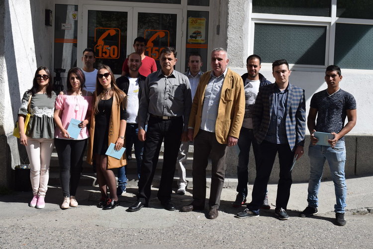 Випускниците