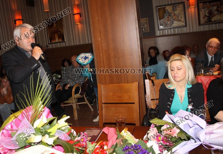 Биографичен роман за Митю Вълчев представи Величка Петрова