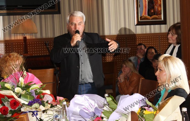 Биографичен роман за Митю Вълчев представи Величка Петрова