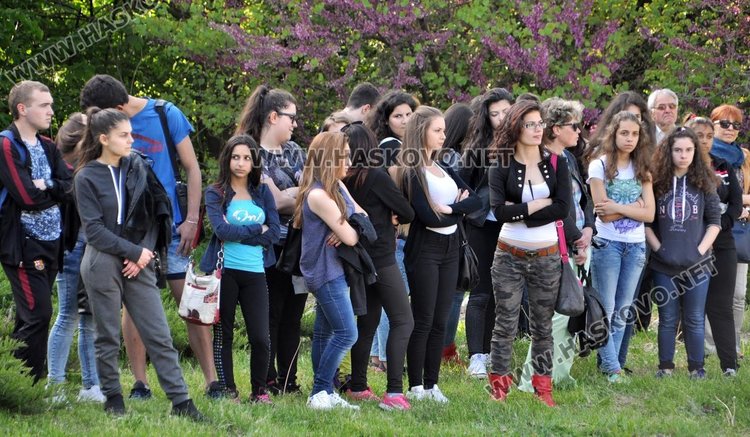 Димитровградчани почетоха паметта на Пеньо Пенев