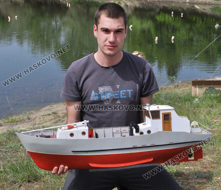 60 кораба в надпревара за бързина и фигурен пилотаж край Харманли 