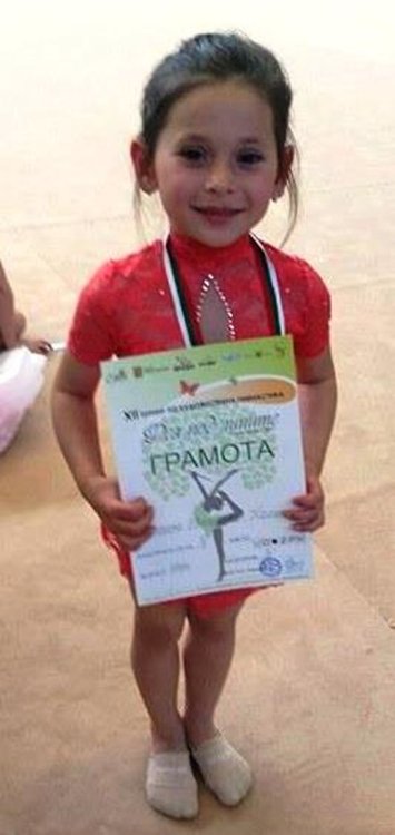 Два сребърни медала за гимнастичките на „Калия” от турнир в Стара Загора