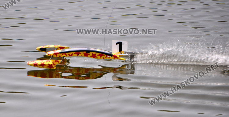 60 кораба в надпревара за бързина и фигурен пилотаж край Харманли 