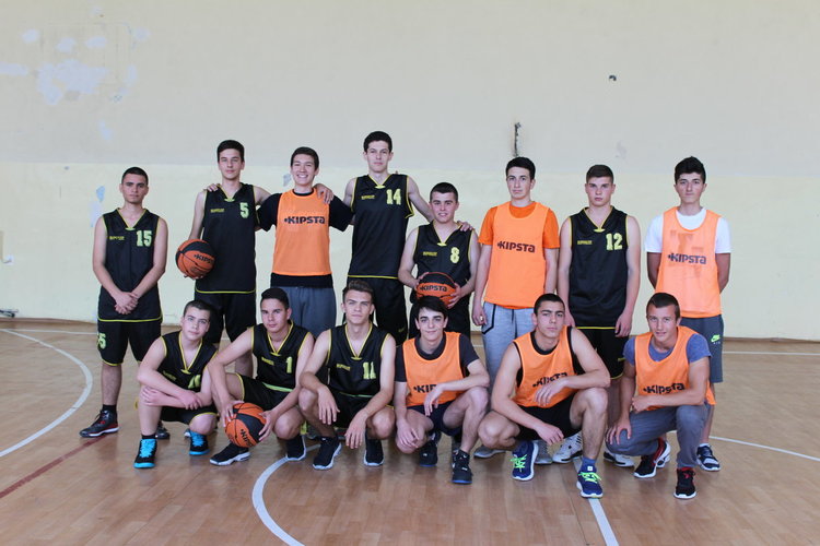 Паисиевци организираха спортен празник,много отличени на лекоатлетически крос