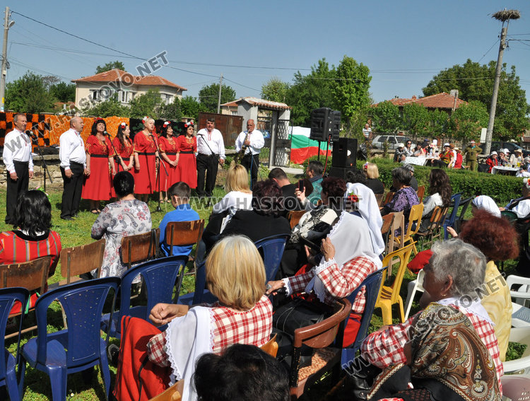 Затворено преди 20 г. селско читалище отвори отново, честват го с празник