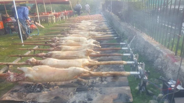 Стотици се стекоха на събора в Горна Крепост,почетоха Хъзър баба