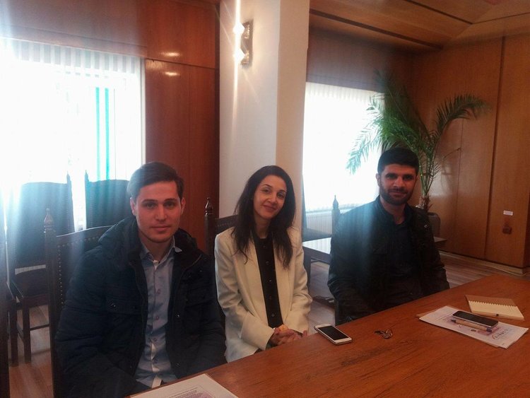 Двама доброволци от Пендик са на стаж в община Смолян